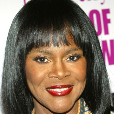 Cicely Tyson poses a picture.